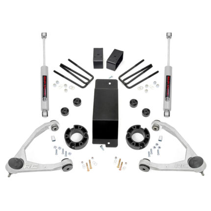 3.5" Rough Country Suspension Lift Kit (Chevy/GMC 1500 4WD 2007-2016)